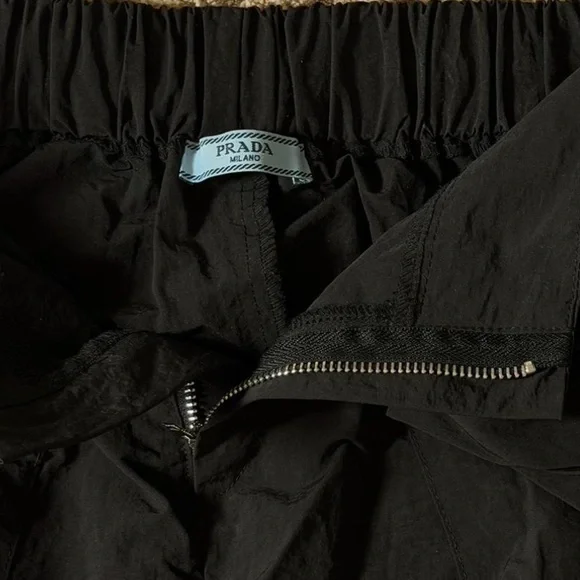 Prada cargo nylon skirt sz smal - Picture 2 of 7